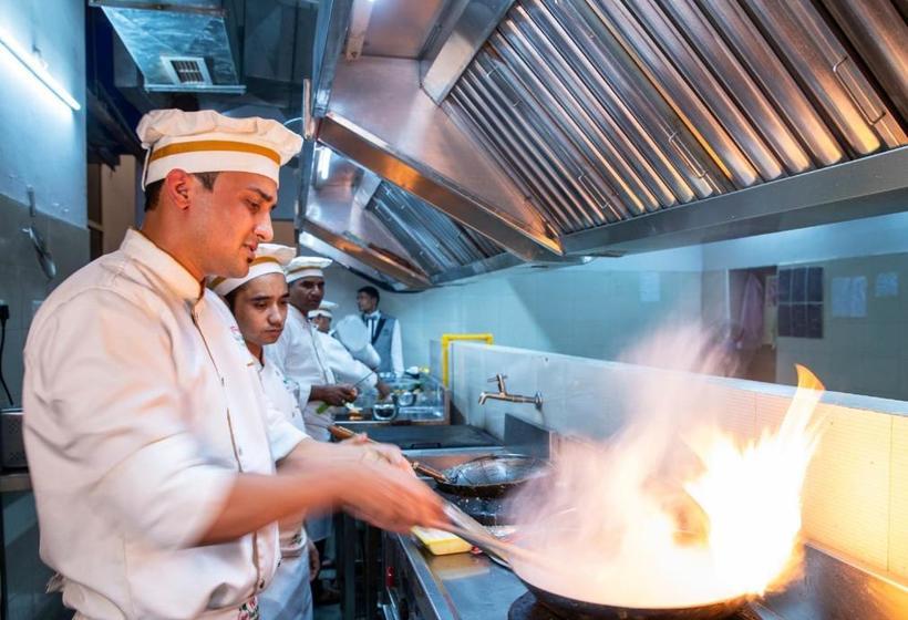 فندق Red K Velvet