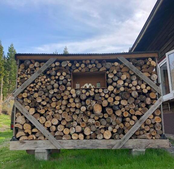 بنسيون 自然の中の古民家ゲストハウスちゃいはな庵 Organic County Style Classic House Chaihana An