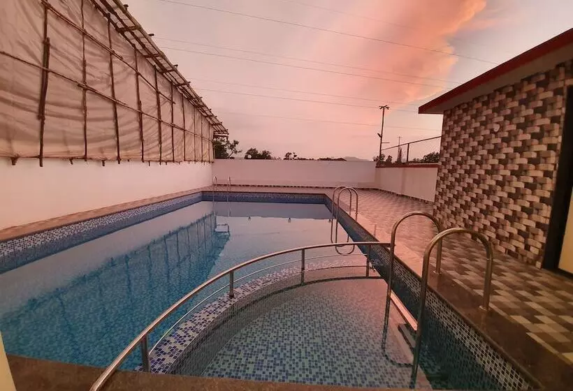 Hotel Jagadguru Lonavala