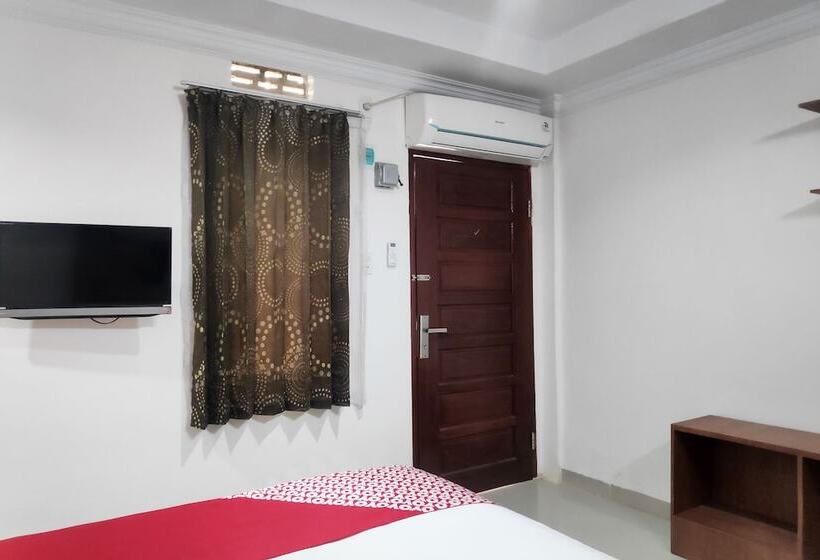 호텔 Oyo 621 Vania Residence