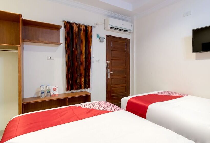 호텔 Oyo 621 Vania Residence