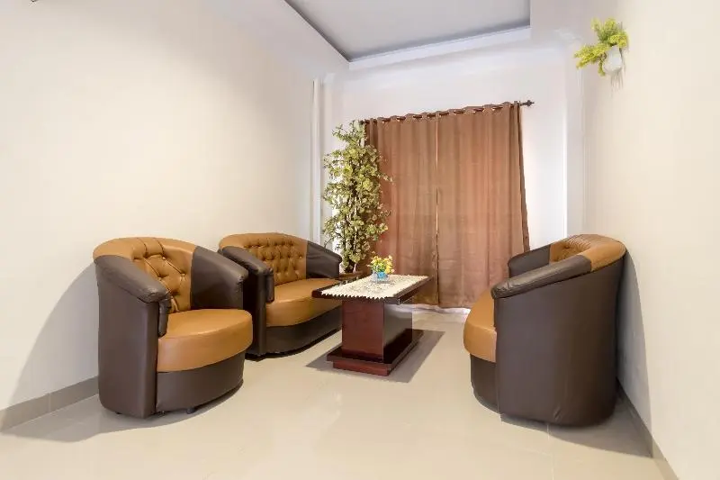 ホテル Oyo 621 Vania Residence