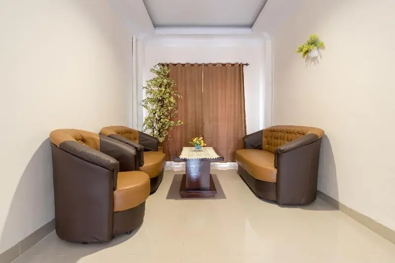 ホテル Oyo 621 Vania Residence