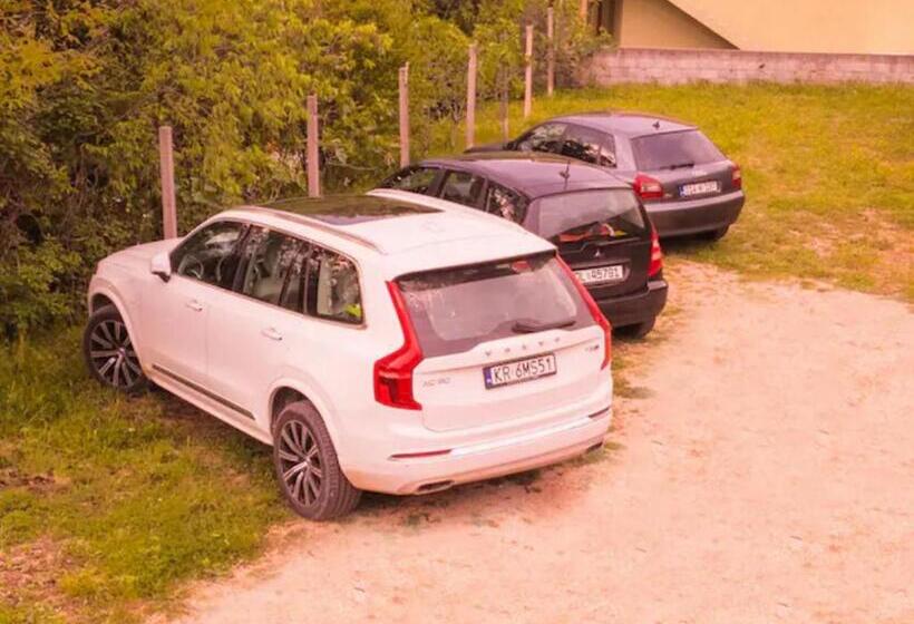 پانسیون Balkan House