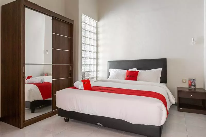 ペンション Reddoorz @ Soekarno Hatta Indah