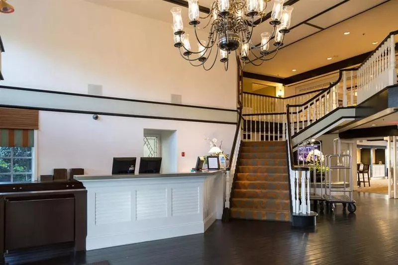 Carlsbad Inn Beach Resort