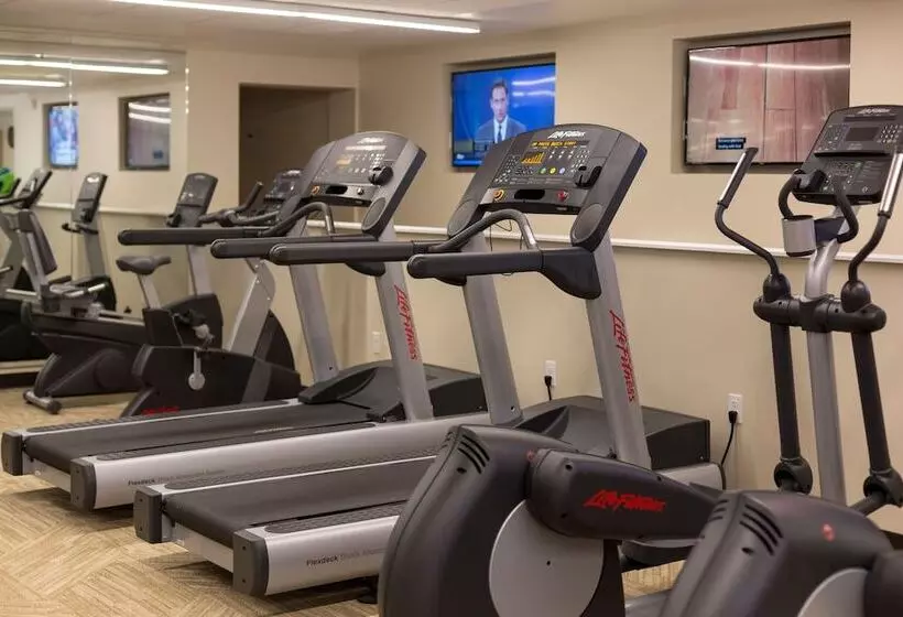 Carlsbad Inn Beach Resort