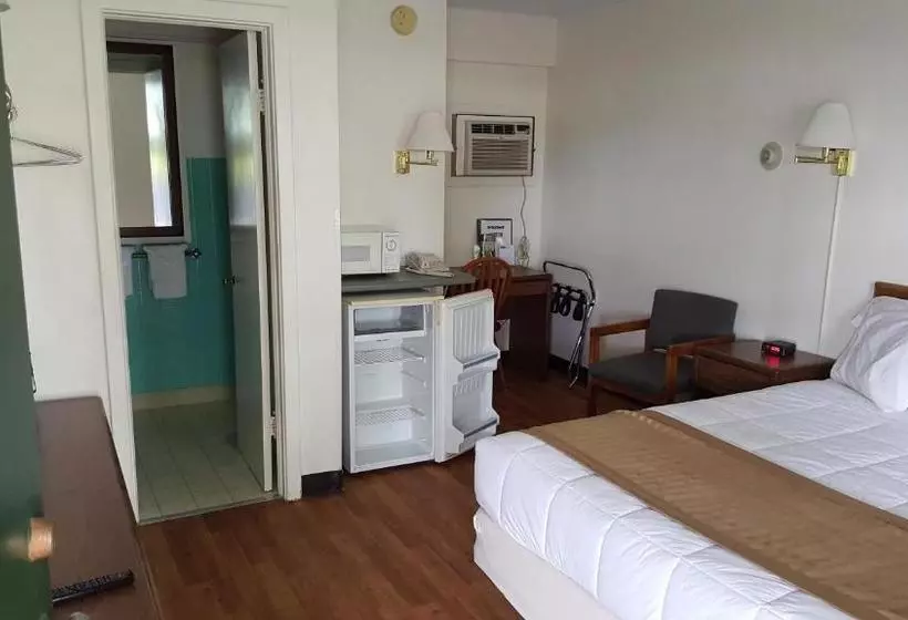 Отель Budget Host Inn