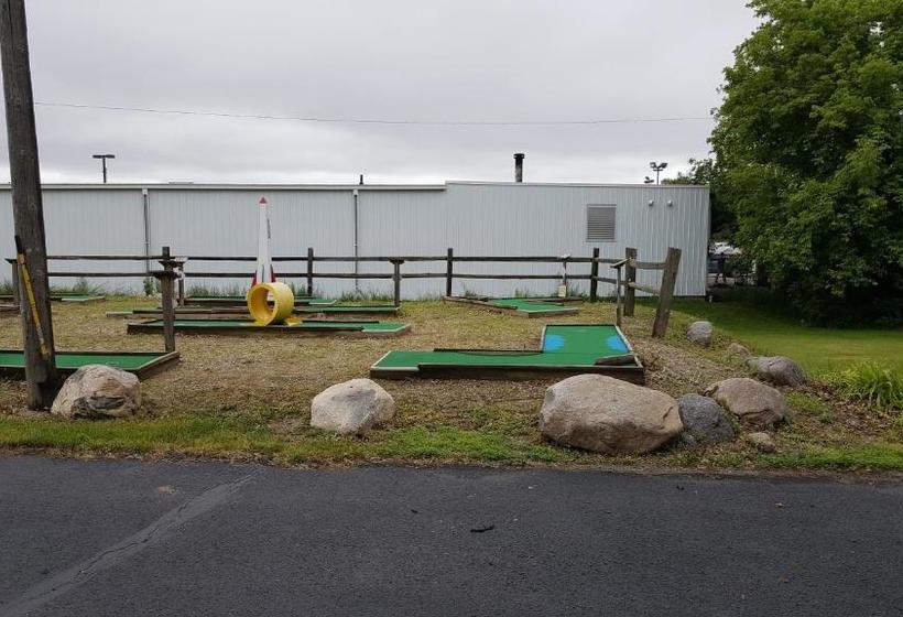 فندق Budget Host Inn