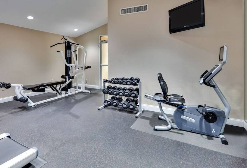 酒店 Candlewood Suites Dallas Market Center Love Field, An Ihg