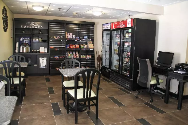 Отель Candlewood Suites   East Syracuse   Carrier Circle, An Ihg