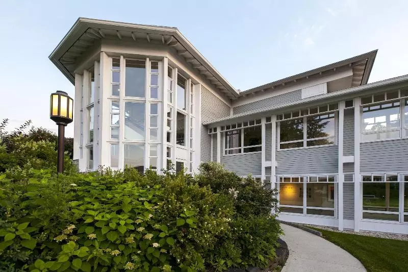 Отель Canyon Ranch Lenox