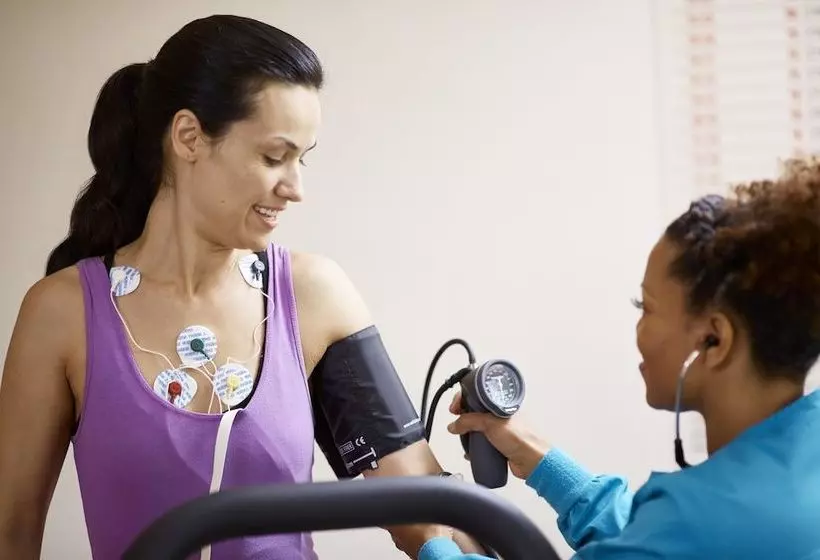 Отель Canyon Ranch Lenox