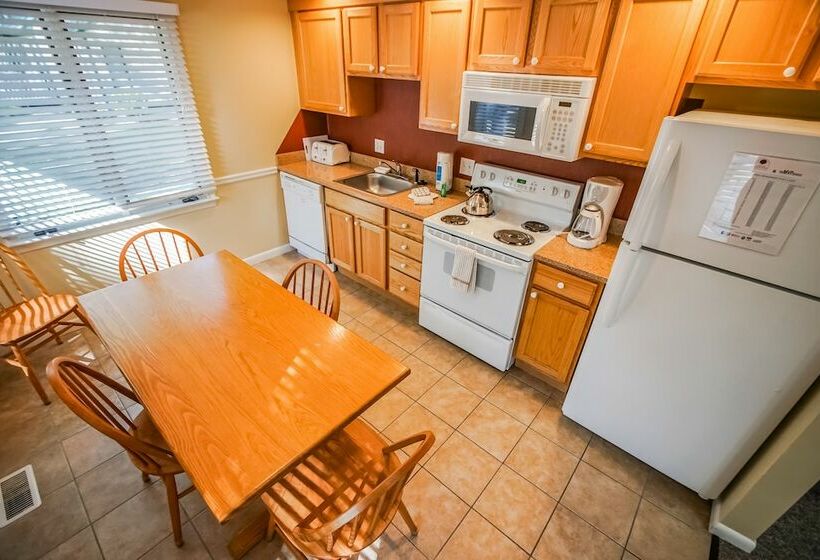 ホテル Cape Cod Holiday Estates, A Vri Resort