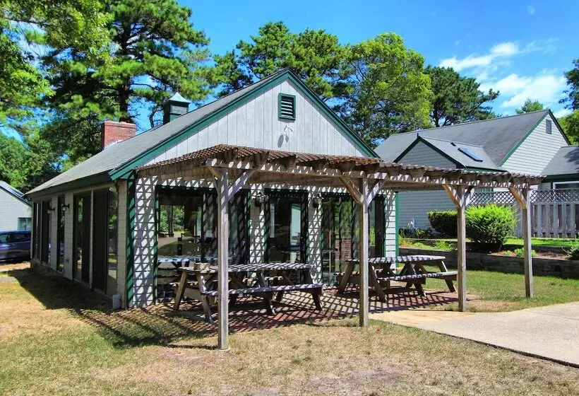 هتل Cape Cod Holiday Estates, A Vri Resort