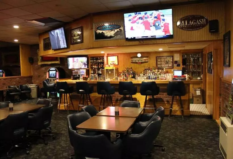 ホテル Best Western Caribou Inn