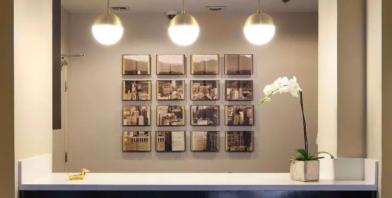 ホテル Carlyle Inn