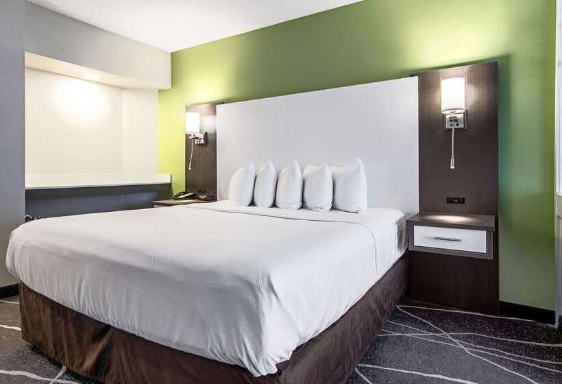 فندق Clarion Inn Willow River