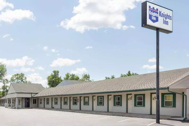 בית מלון כפרי Knights Inn  Athens, Oh