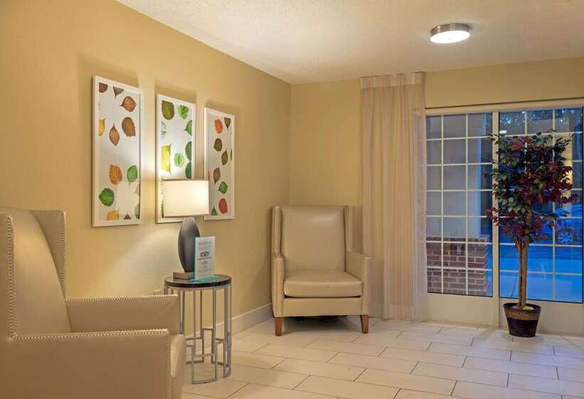 فندق Mainstay Suites Raleigh Cary