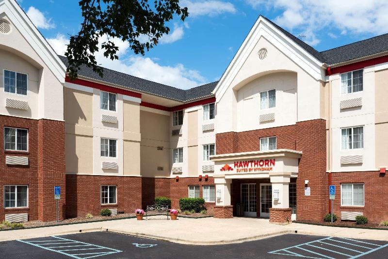 فندق Mainstay Suites Raleigh Cary