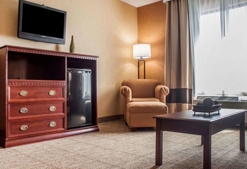 فندق Quality Inn Near Walden Galleria Mall
