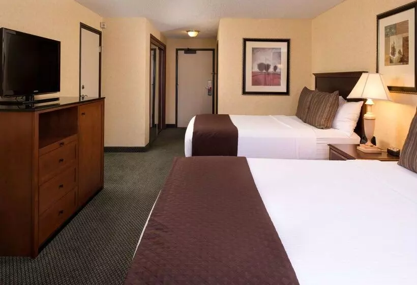 Red Lion Hotel Yakima Center