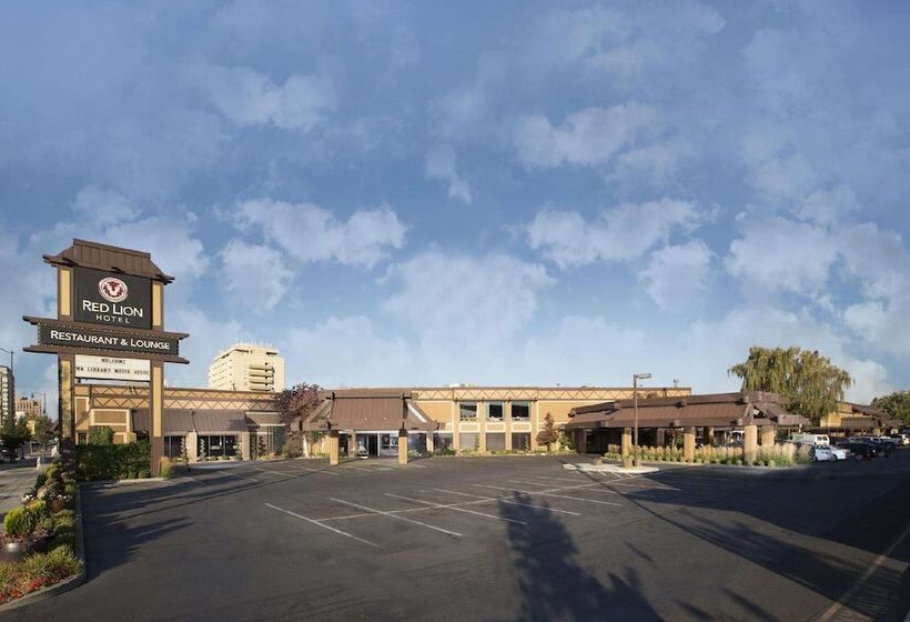 Red Lion Hotel Yakima Center