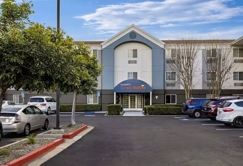 호텔 Sonesta Simply Suites Irvine East Foothill