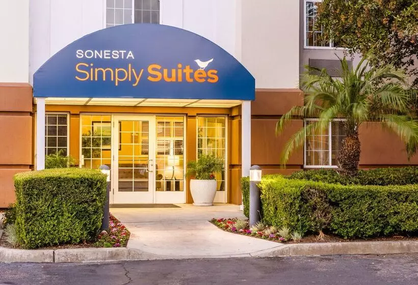 호텔 Sonesta Simply Suites Irvine East Foothill