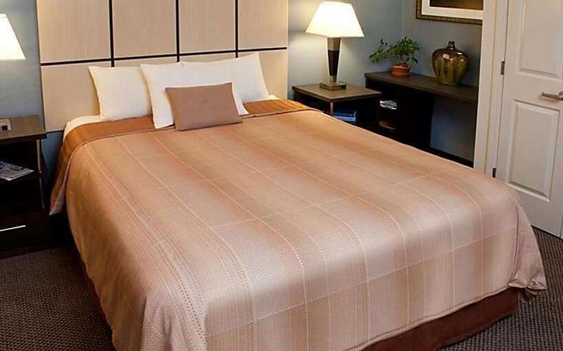 فندق Sonesta Simply Suites Phoenix Glendale