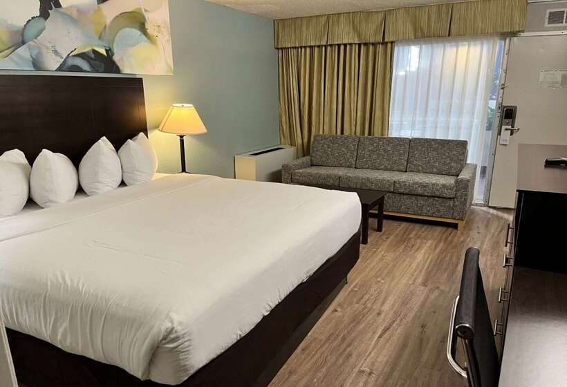 هتل Wyndham Garden Ann Arbor