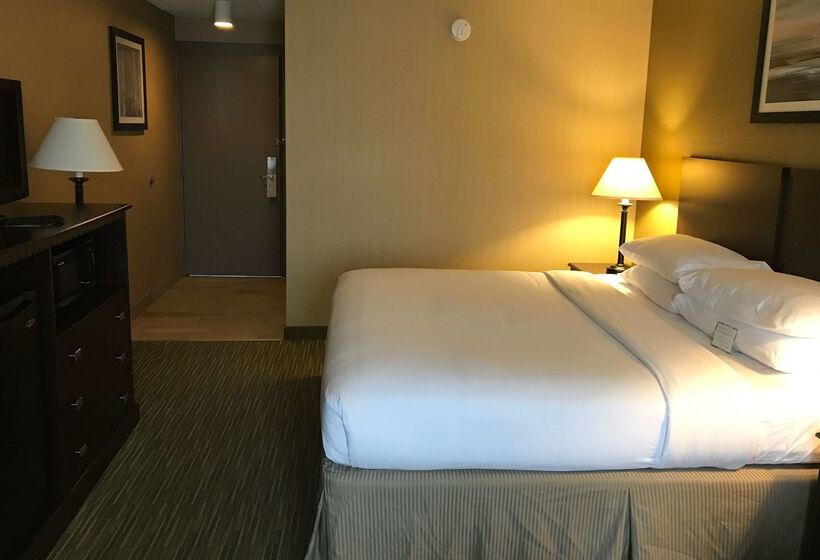 هتل Wyndham Garden Ann Arbor