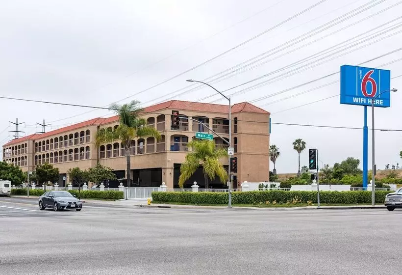 Motel 6 Gardena, Ca   South
