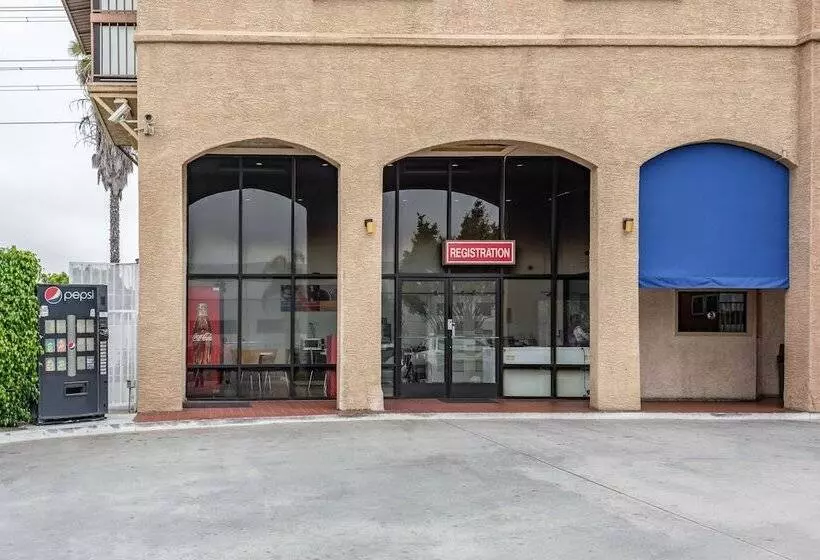 Motel 6 Gardena, Ca   South