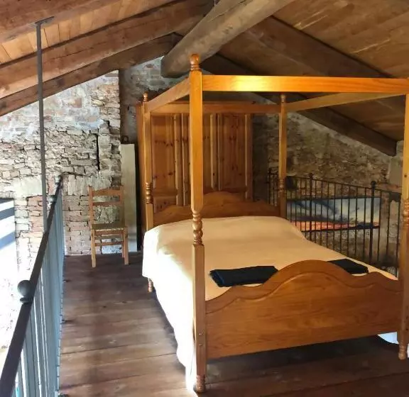 Retkeilymaja Marsam Locanda