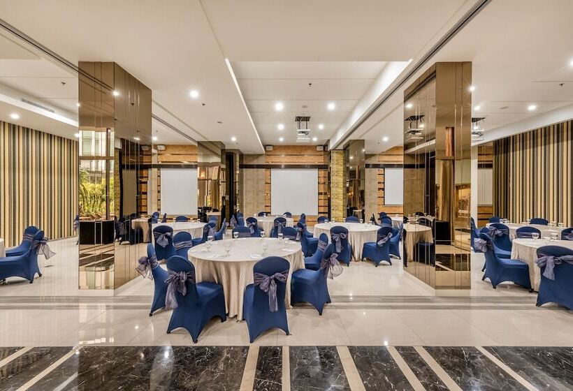 Grande Valore Hotel Cikarang