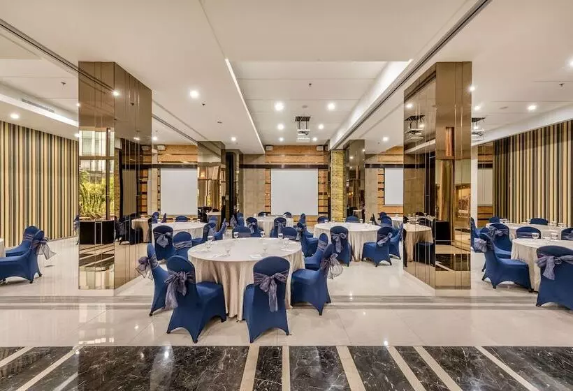 Grande Valore Hotel Cikarang
