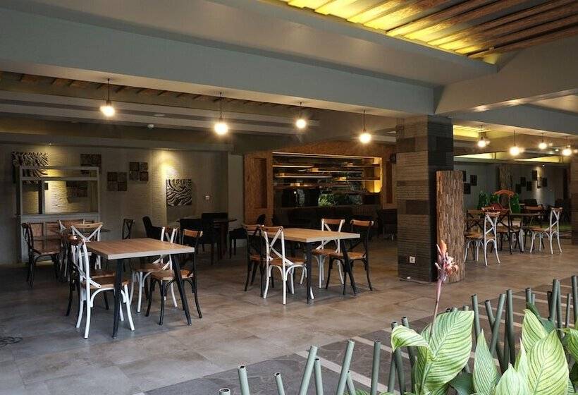 Grande Valore Hotel Cikarang