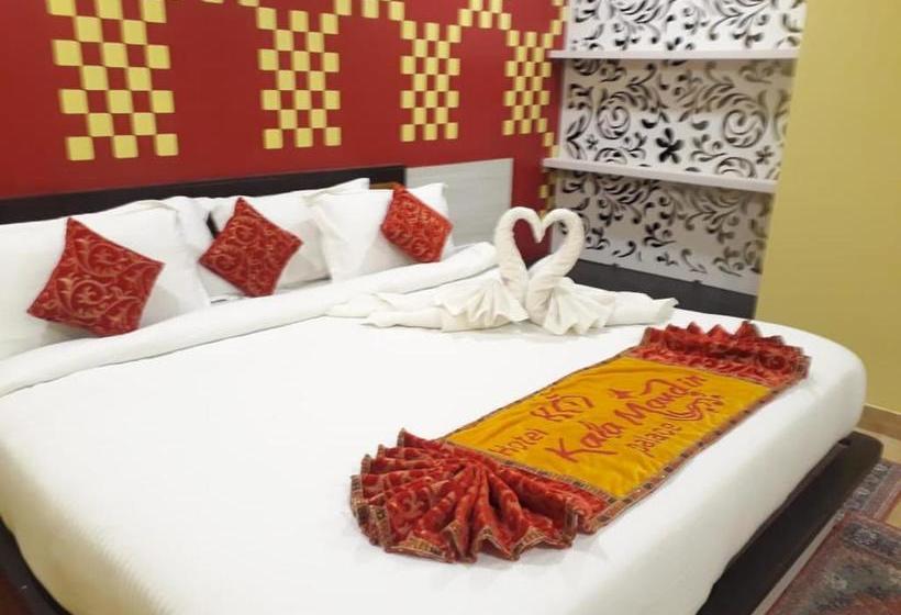 هتل Kala Mandir Palace