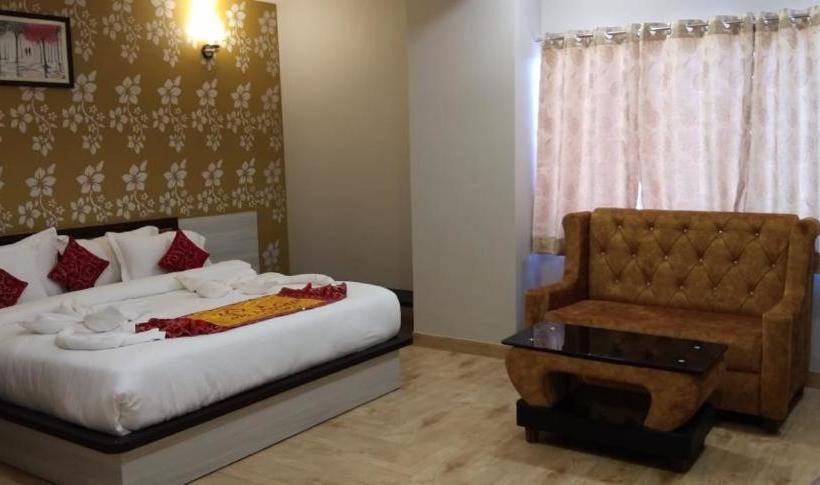 هتل Kala Mandir Palace