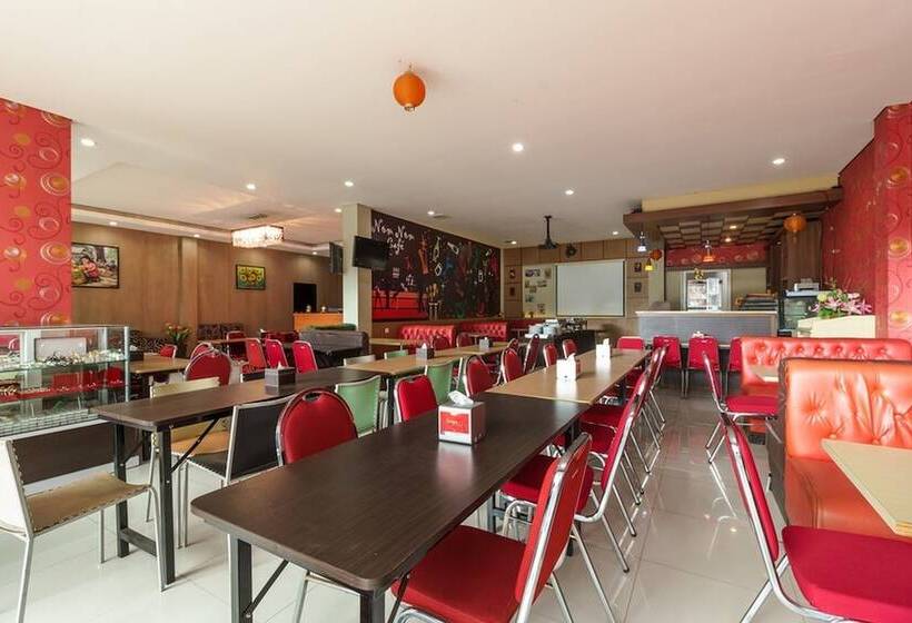 فندق Reddoorz Plus Near Sangkareang Park