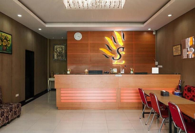 فندق Reddoorz Plus Near Sangkareang Park