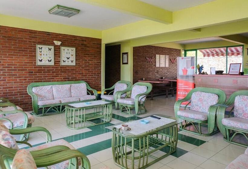 Hotelli Reddoorz Syariah Near Kopeng Treetop Adventure