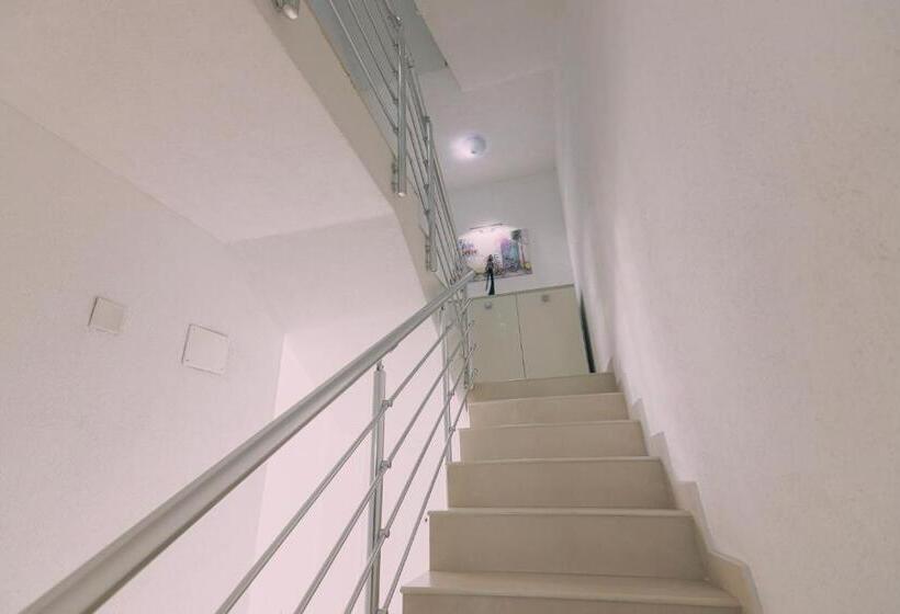 پانسیون Villa Ekaterina