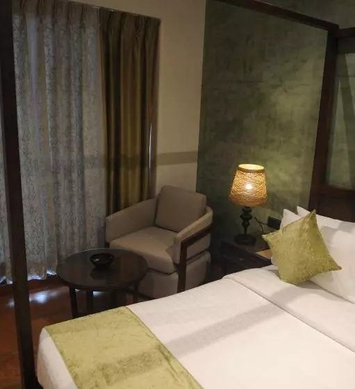 The Summer House, Pachmarhi   Am Hotel Kollection