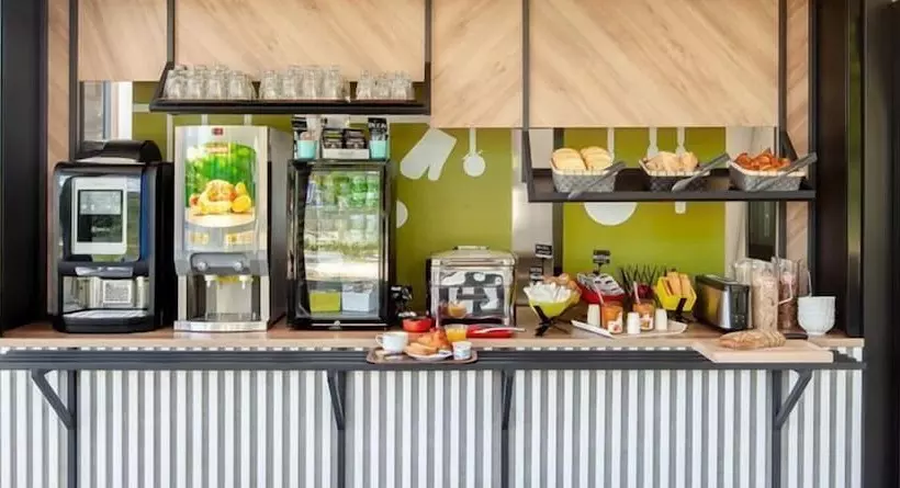 B&b Hotel Igny Palaiseau