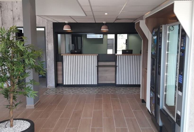 B&b Hotel Igny Palaiseau