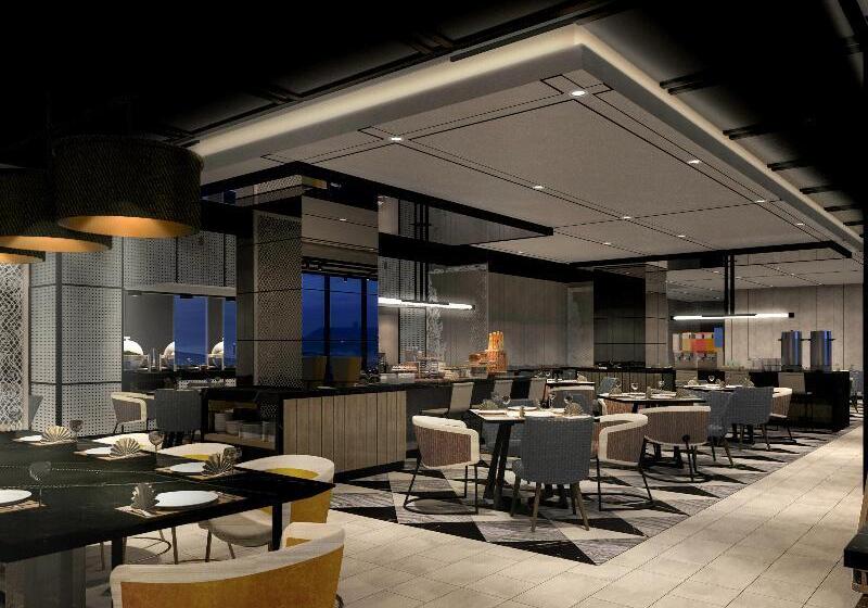 ホテル Movenpick Surabaya City