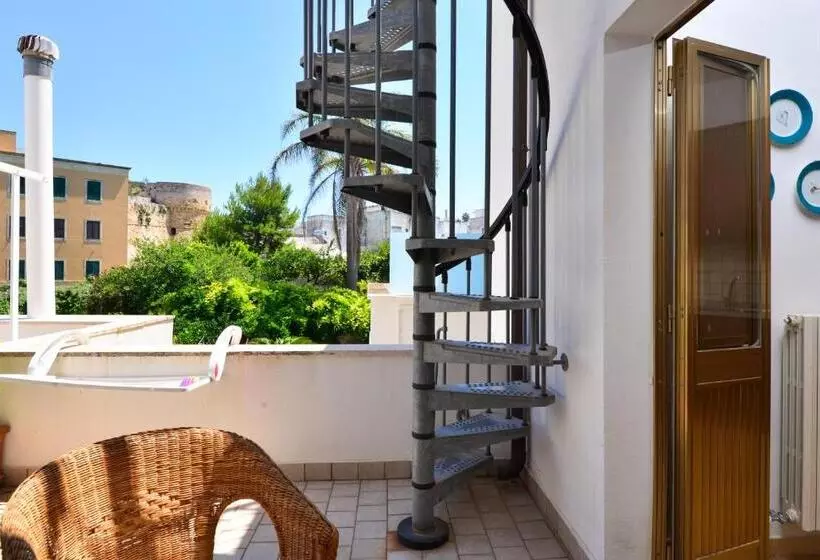 پانسیون Balcone Su Otranto